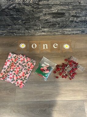 “Berry 1st Birthday” Strawberry Themed Decorations